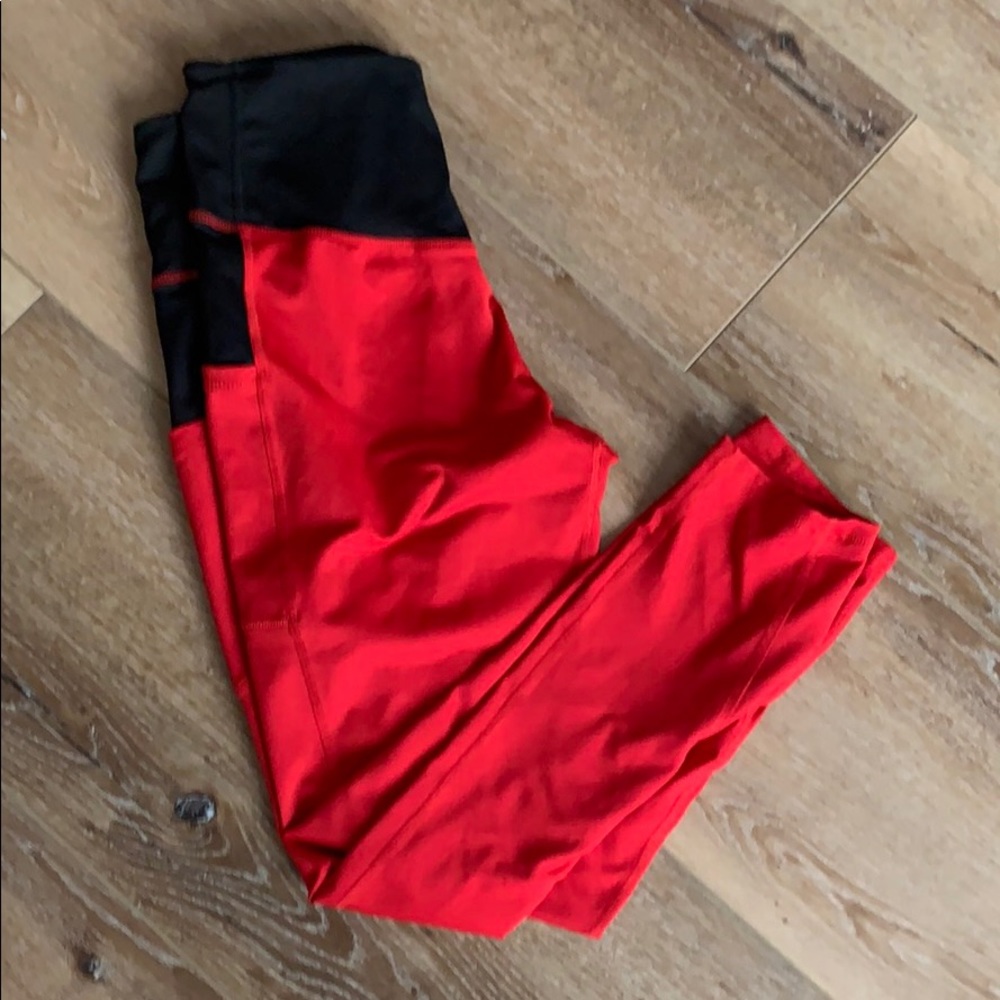 Salty Honey fitness appeal capris